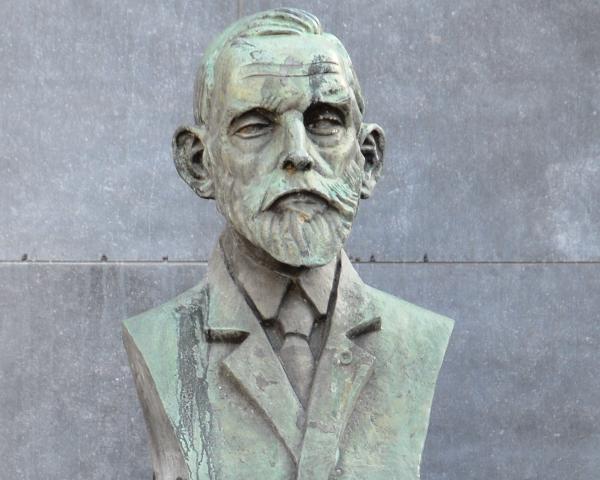 Buste Felix Sohie