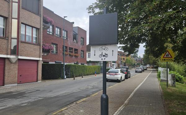foto dynamisch verkeersbord